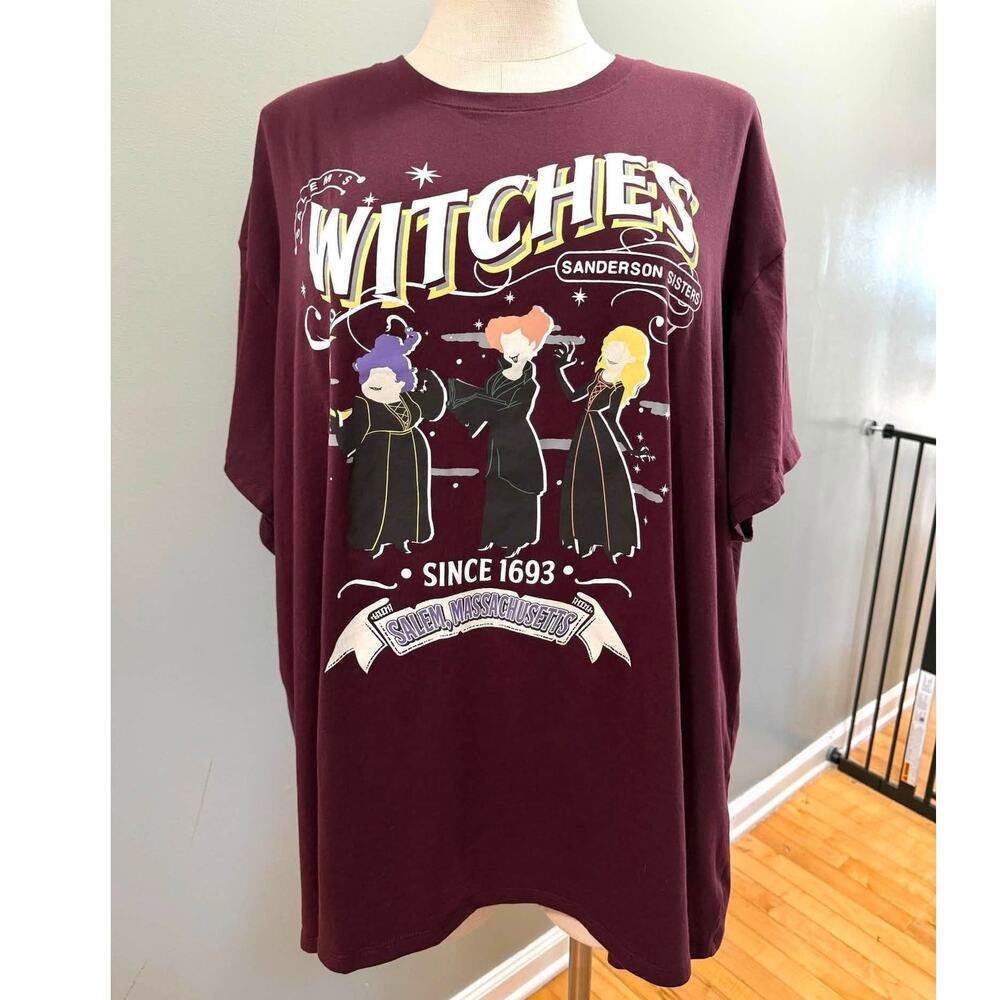 Torrid 5 (5X 28) Disney Hocus Pocus WITCHES Salem MA Relaxed Fit Jersey T Shirt
